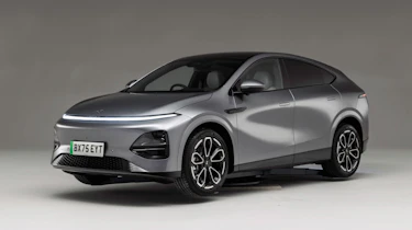 XPeng G6 - front