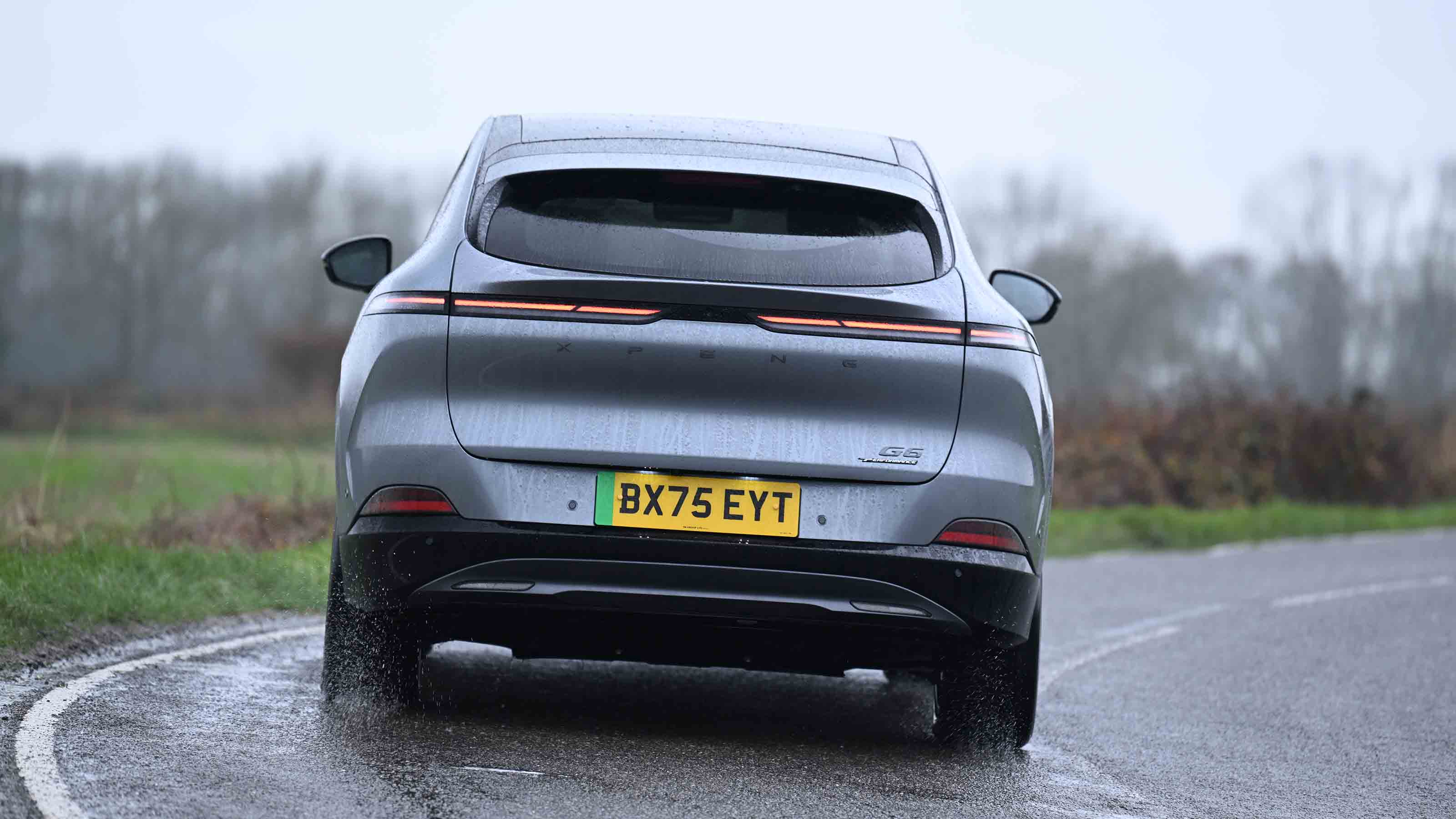 XPeng G6 - rear, full width