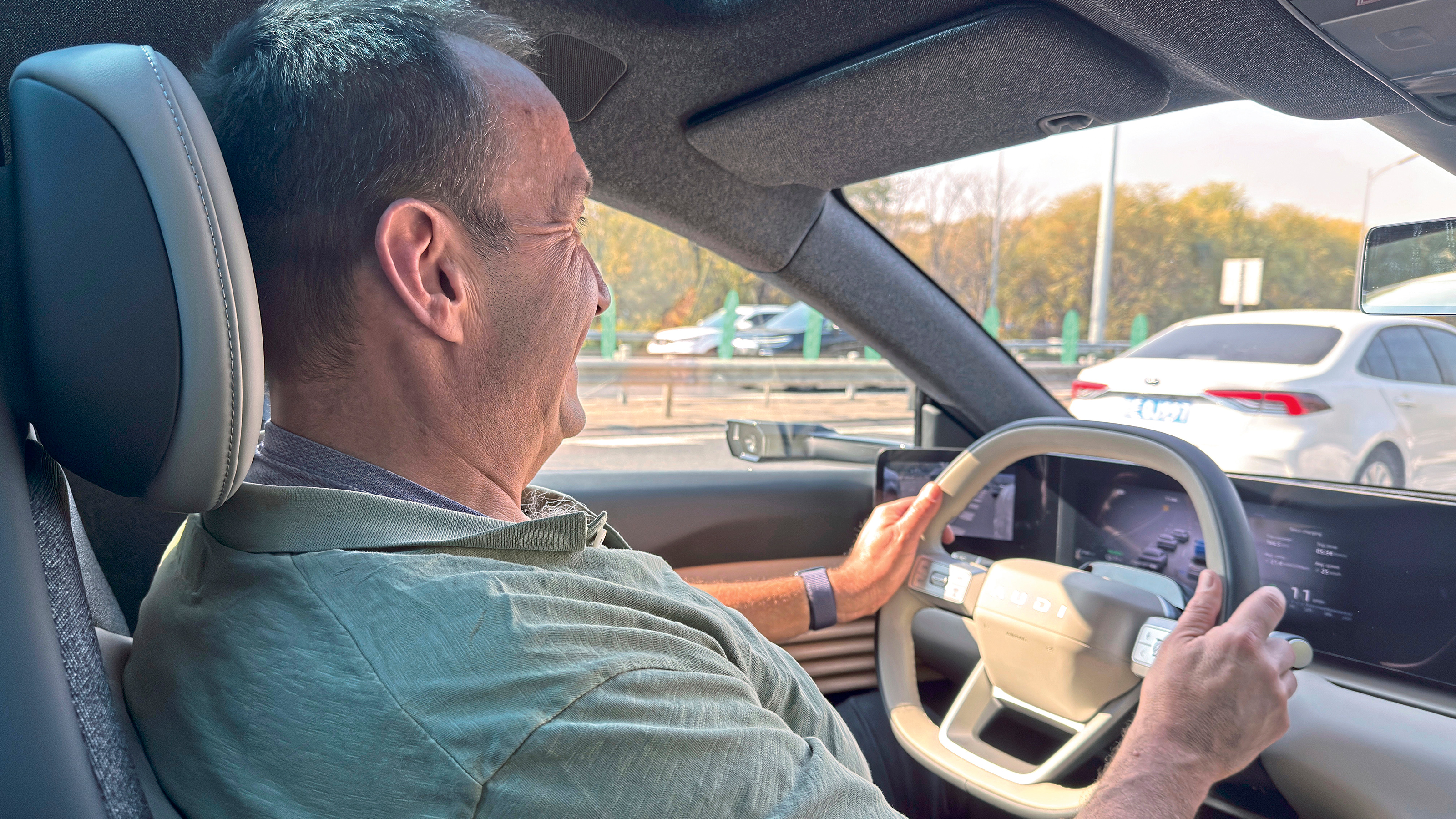 Thomas Geiger driving the AUDI E5 Sportback