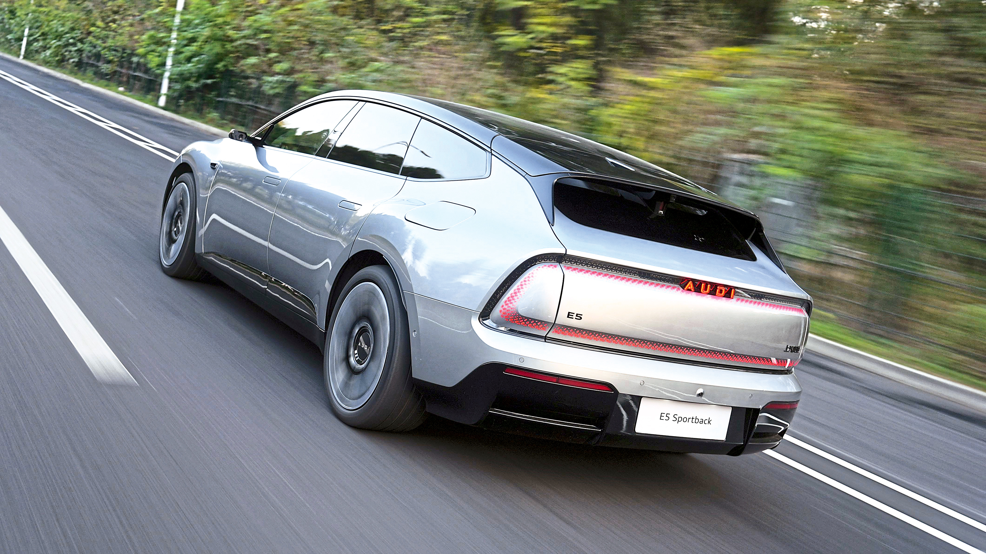 AUDI E5 Sportback - rear tracking