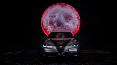 Alfa Romeo Giulia Quadrifoglio Luna Rosa - full front