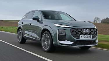 Audi Q3 - front 3/4