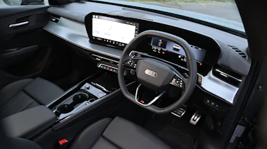 Audi Q3 - dashboard