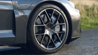 New Audi RS e-tron Performance - alloy wheels