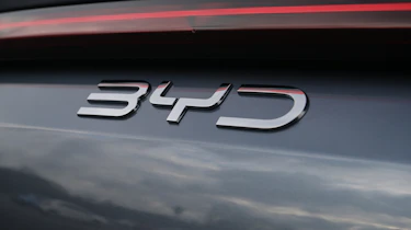 BYD Sealion 5 DM-i Design - 'BYD' badge