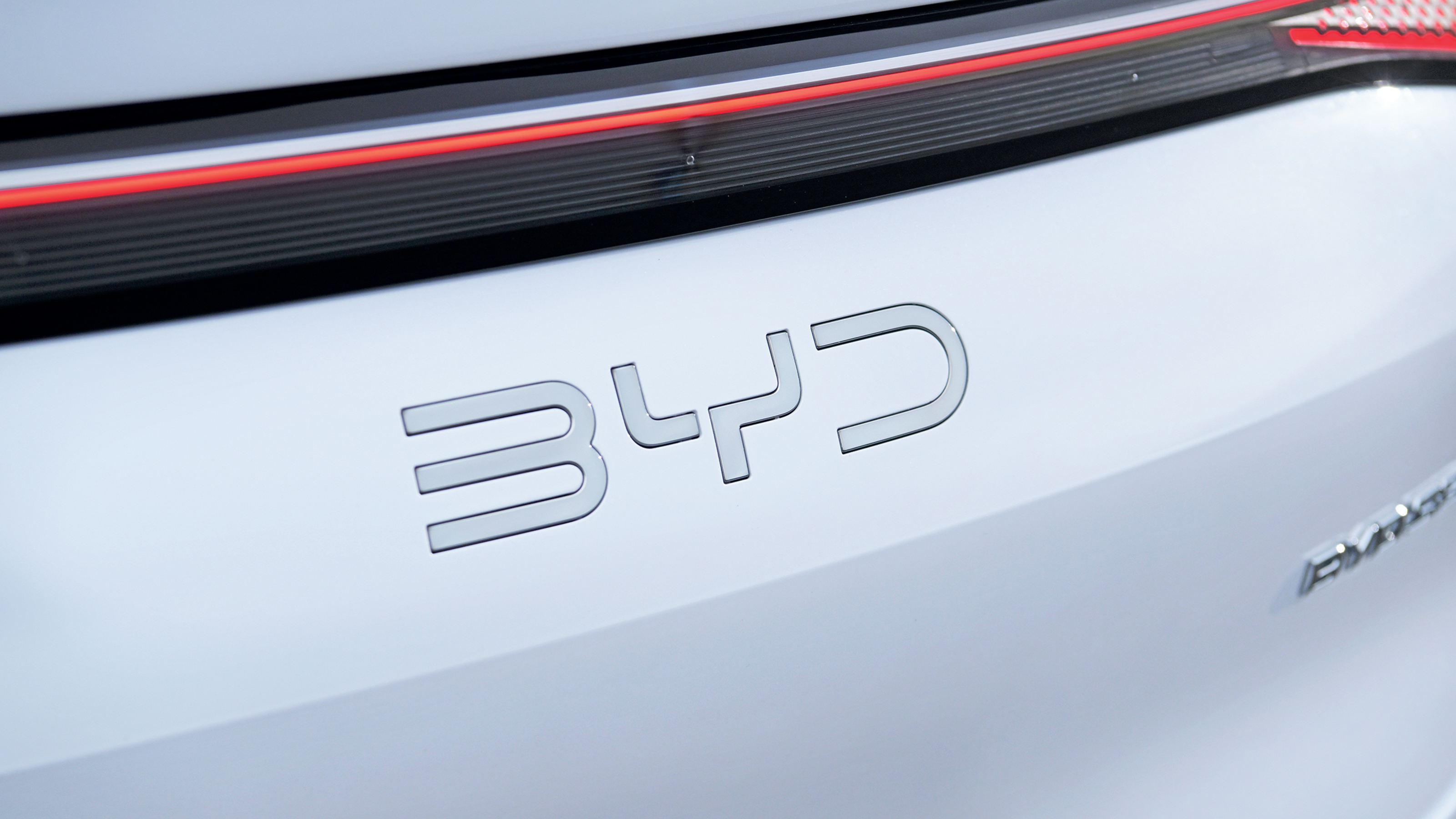 BYD Sealion 7 - rear badge