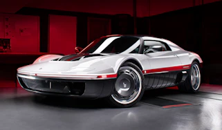 Bertone Runabout - studio front 3/4