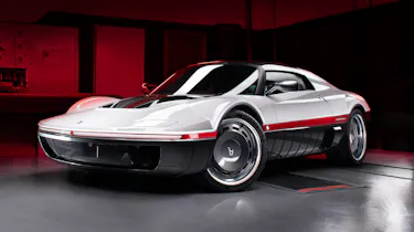 Bertone Runabout - studio front 3/4
