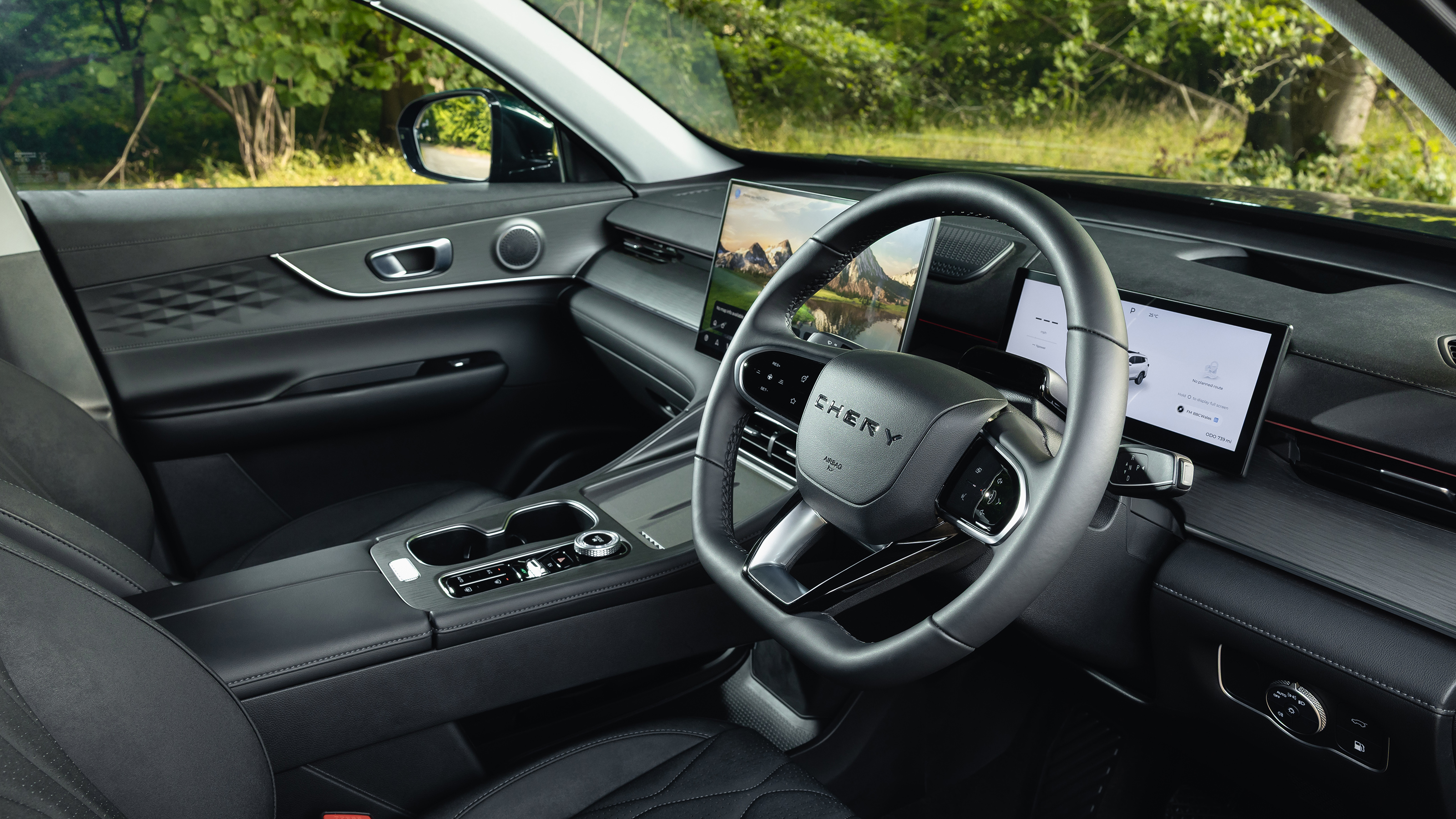 Chery Tiggo 8 - interior
