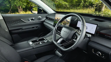 Chery Tiggo 8 - interior