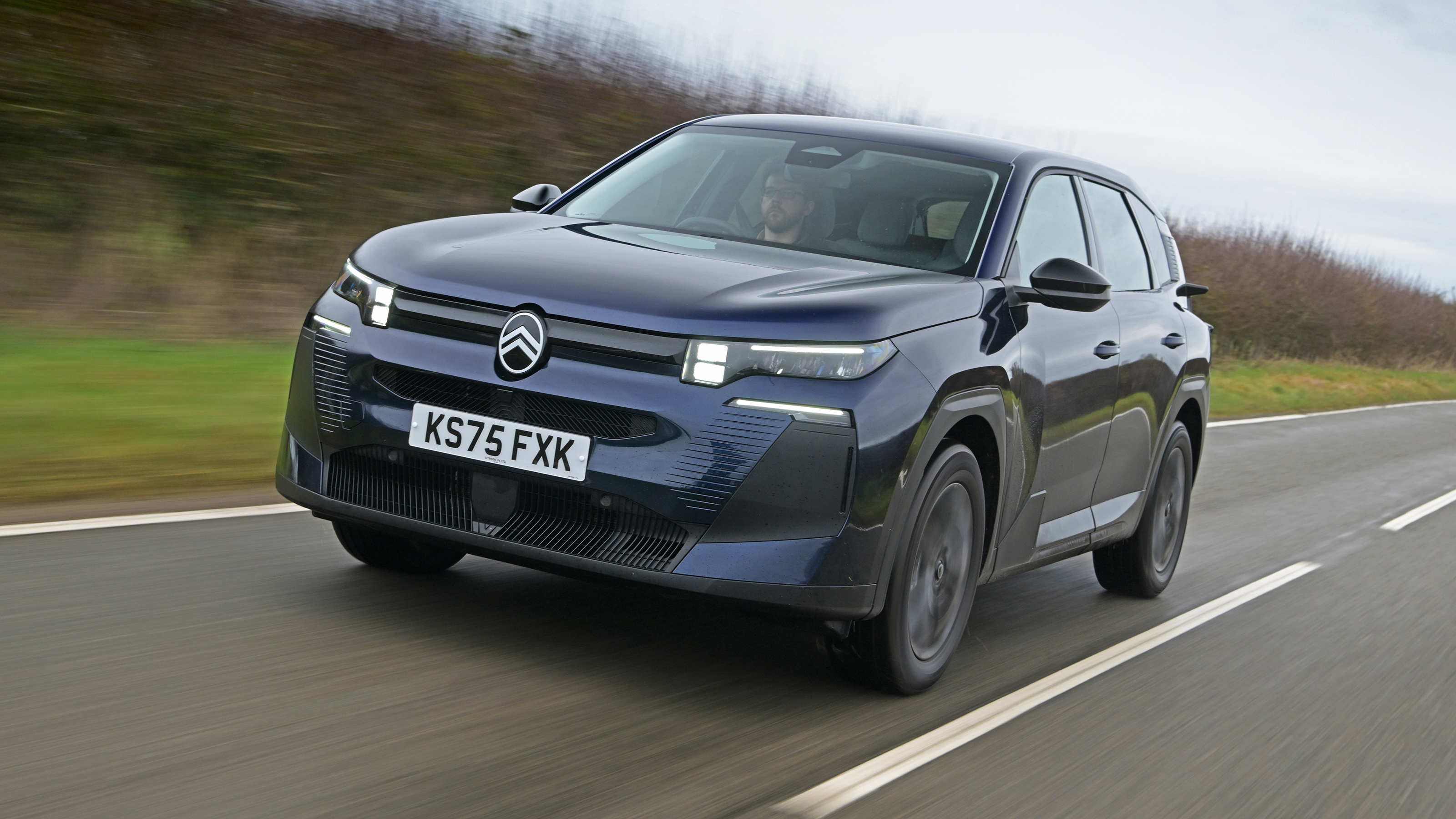 Citroen C5 Aircross - front tracking