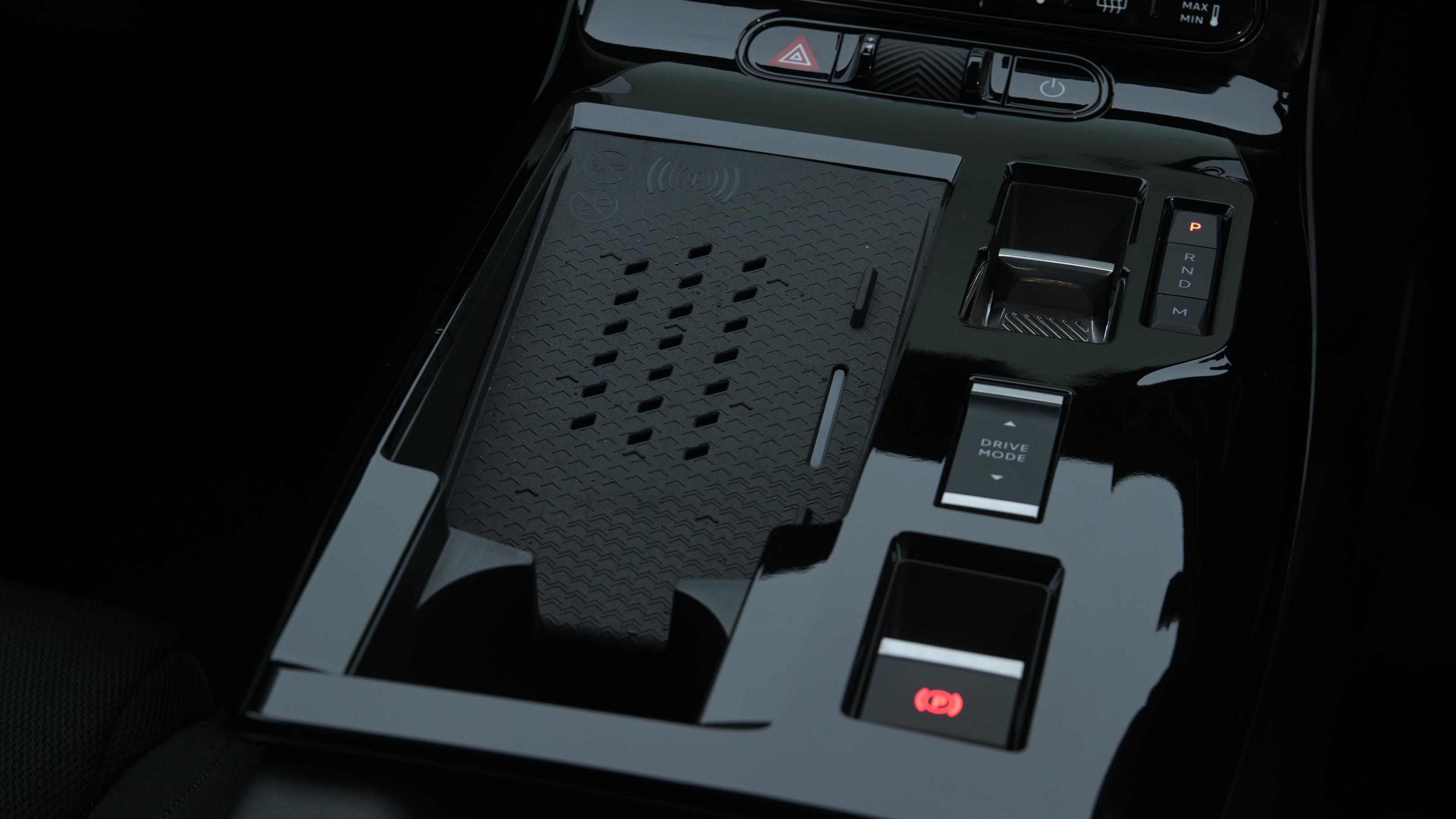 Citroen C5 Aircross - centre console
