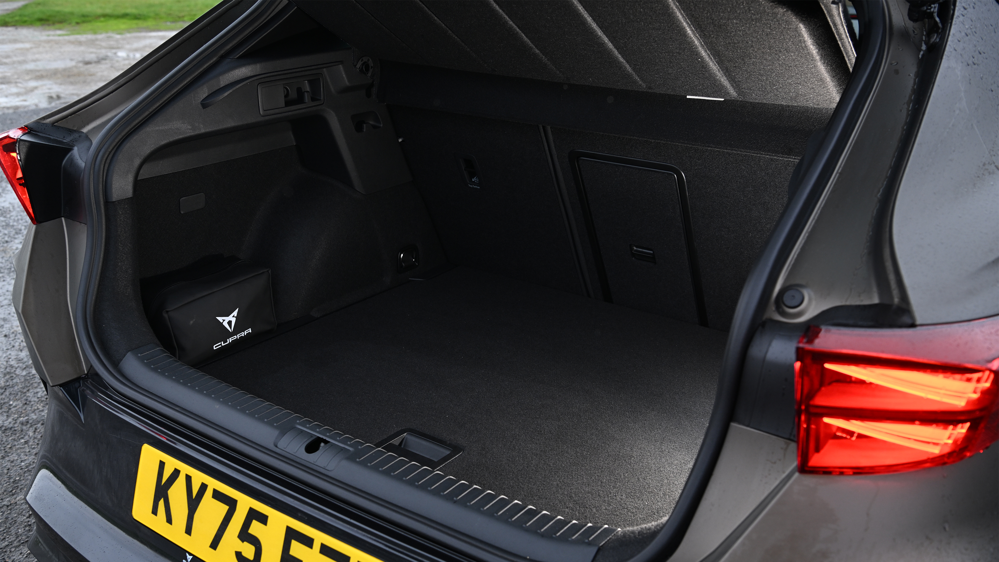 Cupra Formentor - boot space