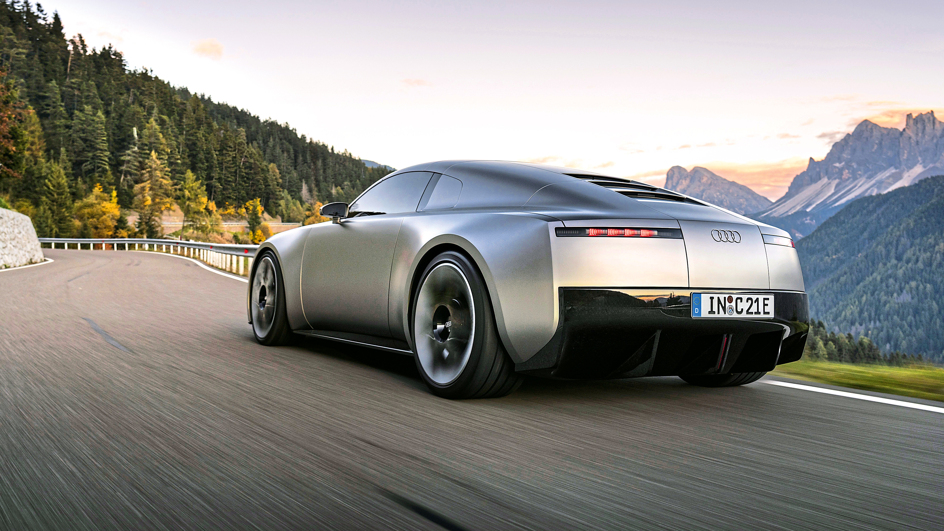 Audi Concept C - rear tracking