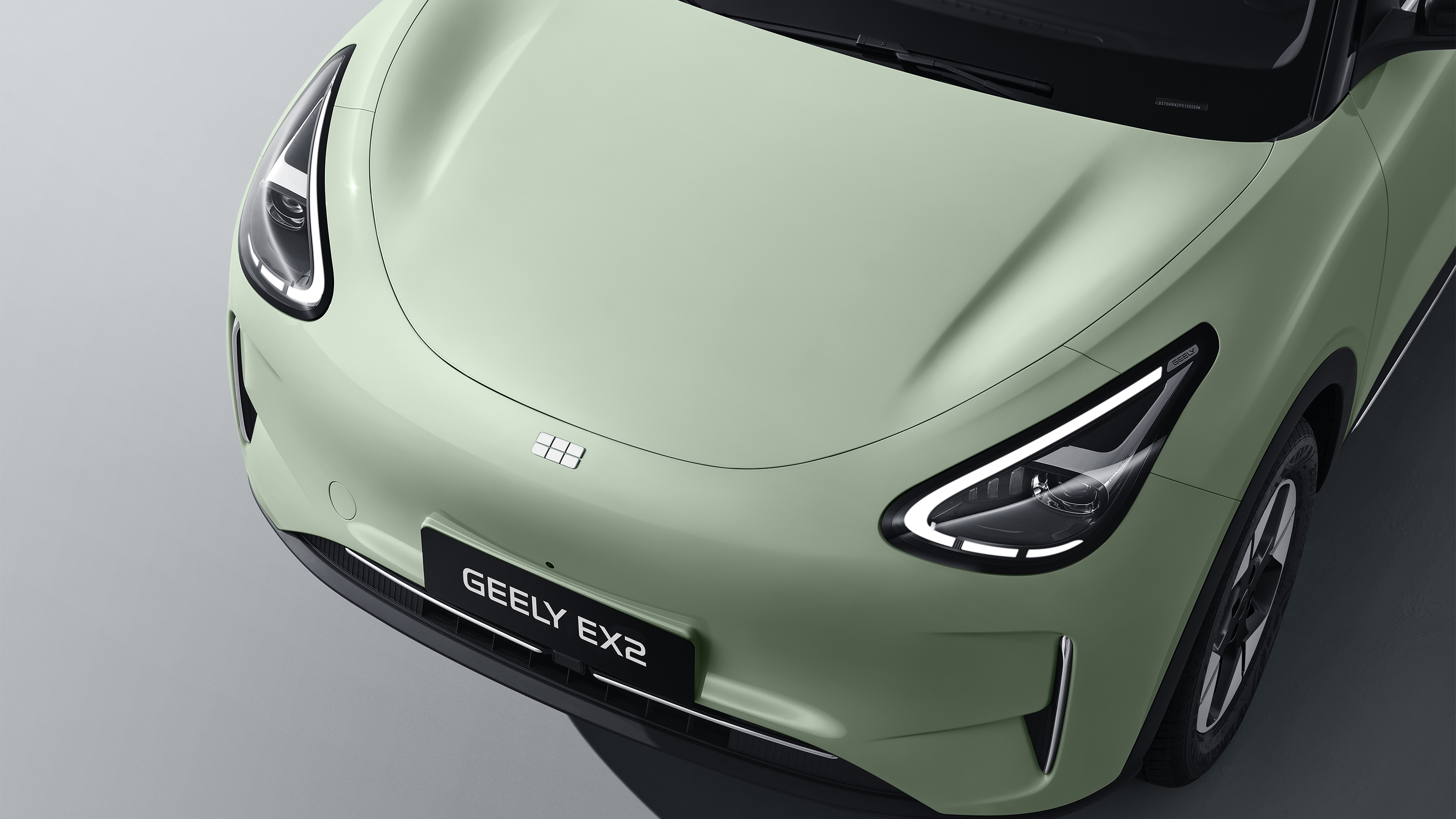 Geely EX2 - green lights