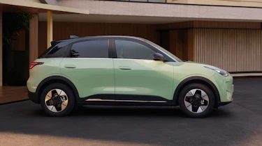 Geely EX2 - green side profile