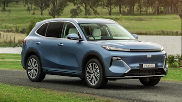 Geely Starray SUV - static front angled