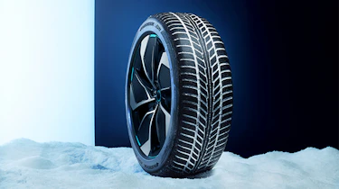 Hankook iON icept tyre - front