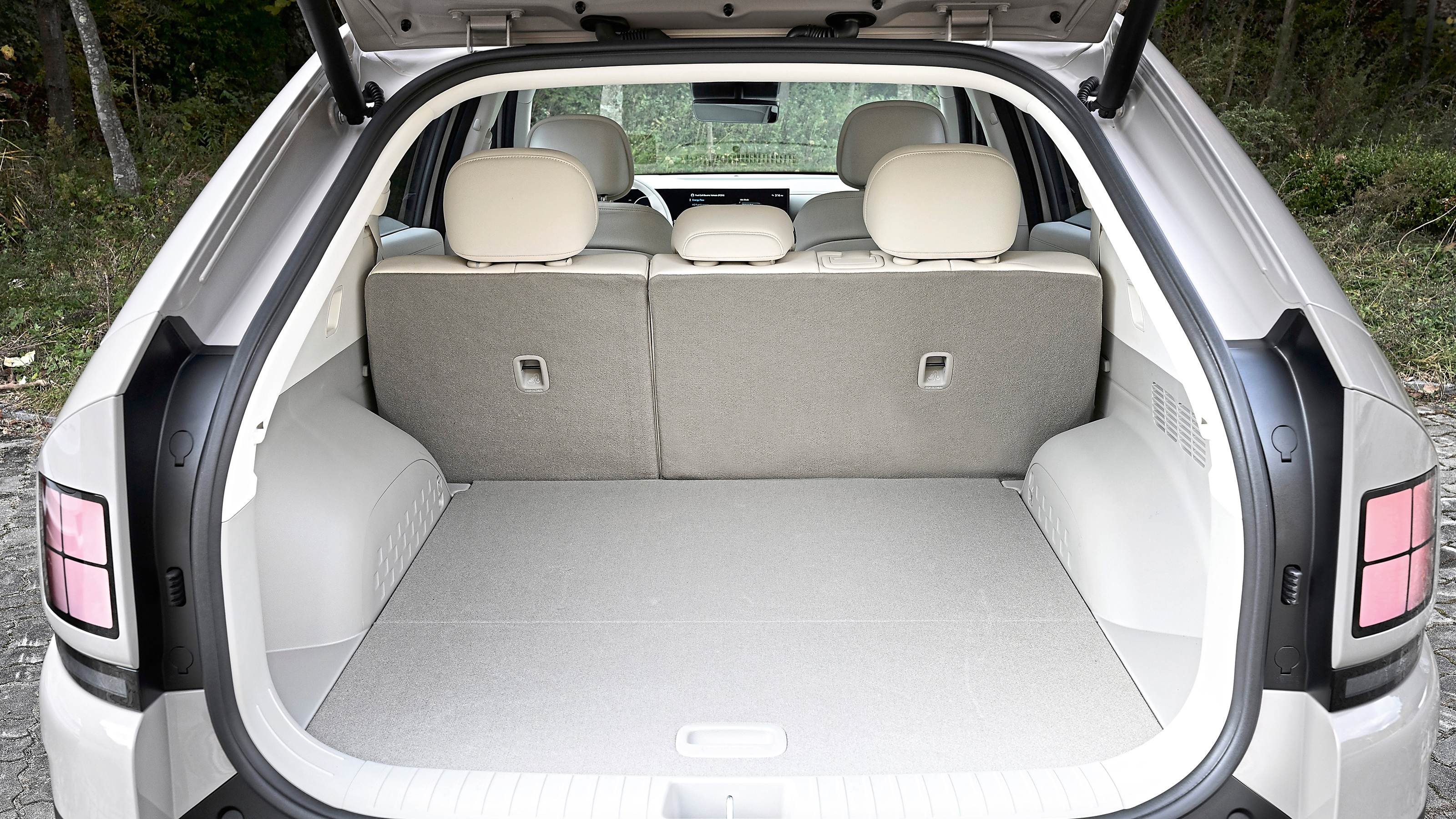 Hyundai Nexo - boot
