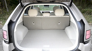 Hyundai Nexo - boot