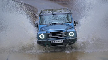 Ineos Grenadier facelift - front off road