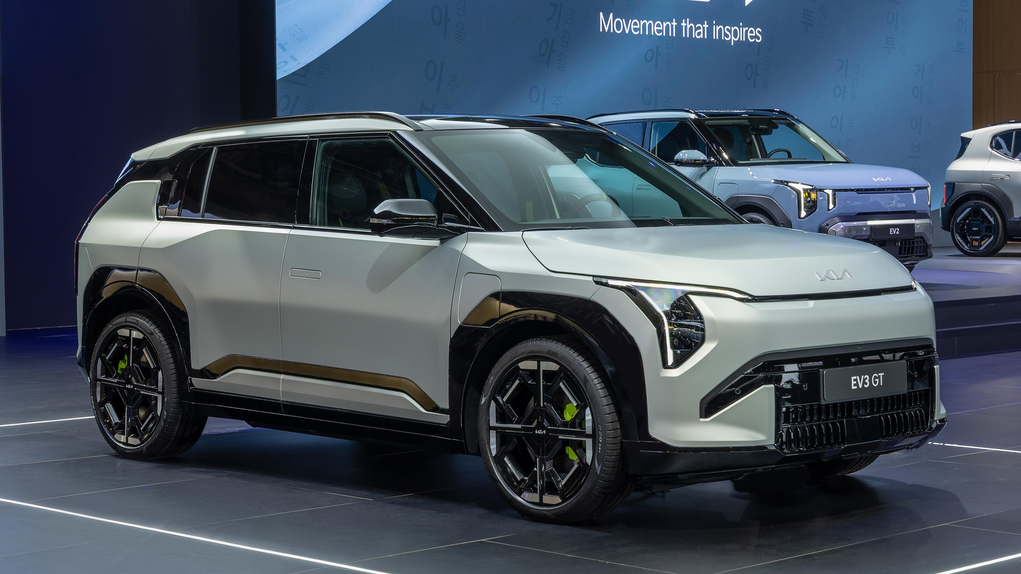 Kia EV3 GT - front