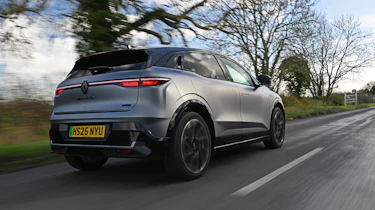 Renault Megane - rear tracking
