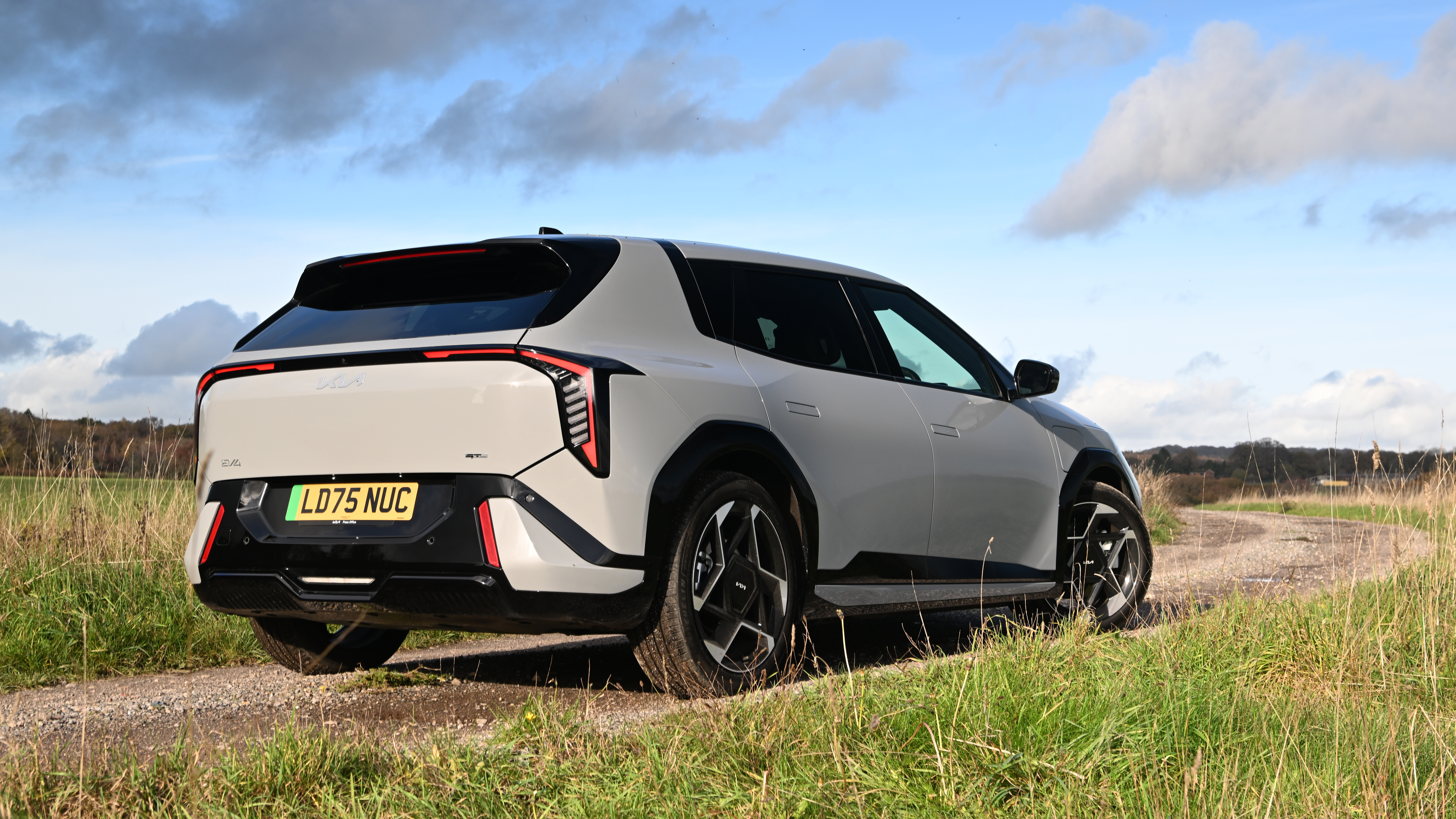 Kia EV4 - rear static 
