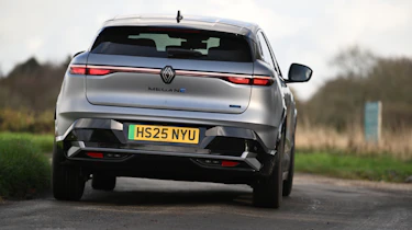 Renault Megane - rear cornering