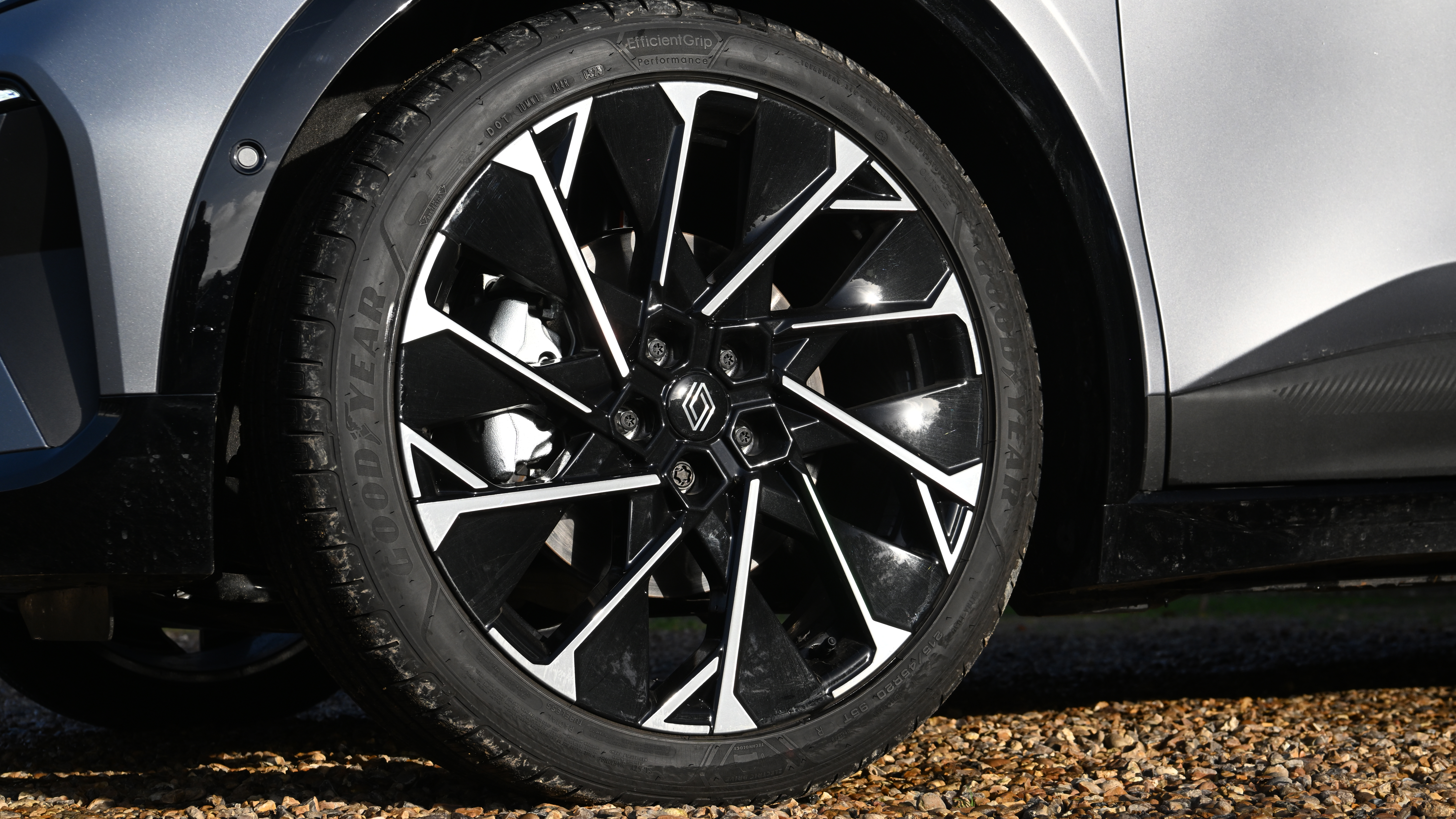 Renault Megane - alloy wheels 