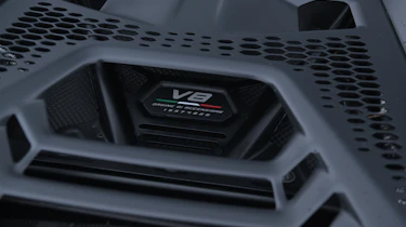 Lamborghini Temerario Alleggerita - engine badge
