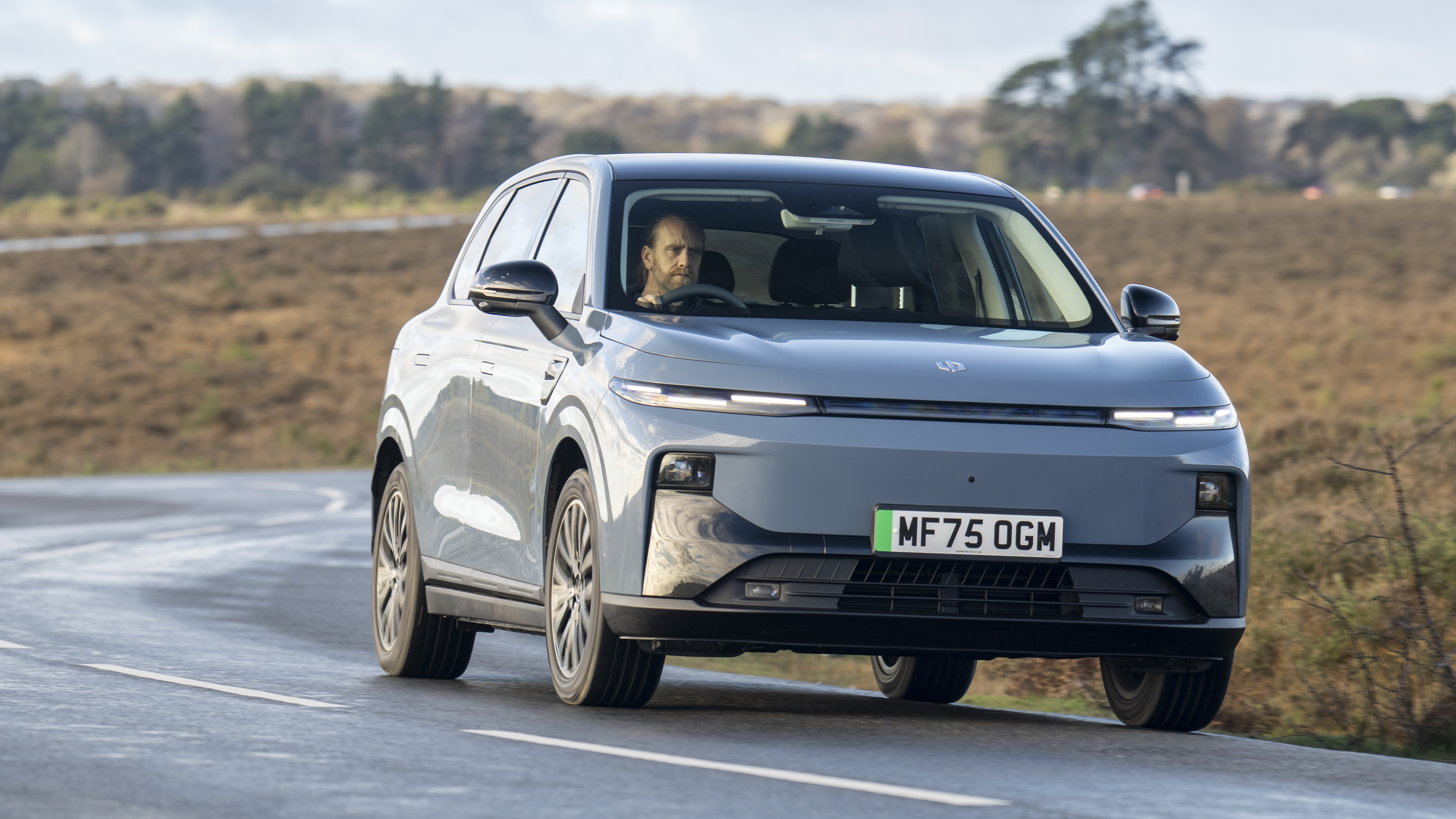 Leapmotor B10 on UK roads - front cornering 
