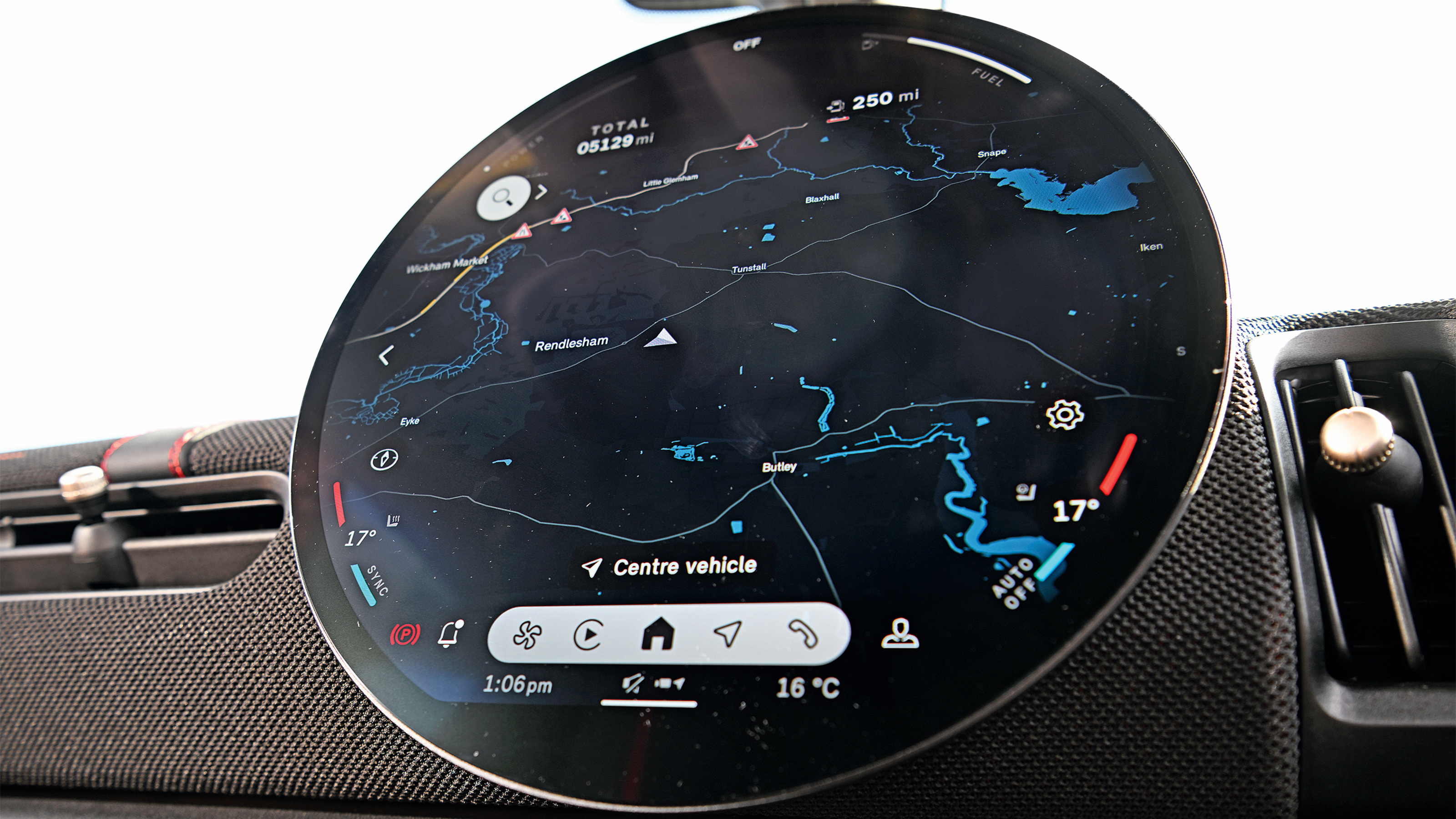 MINI John Cooper Works - navigation