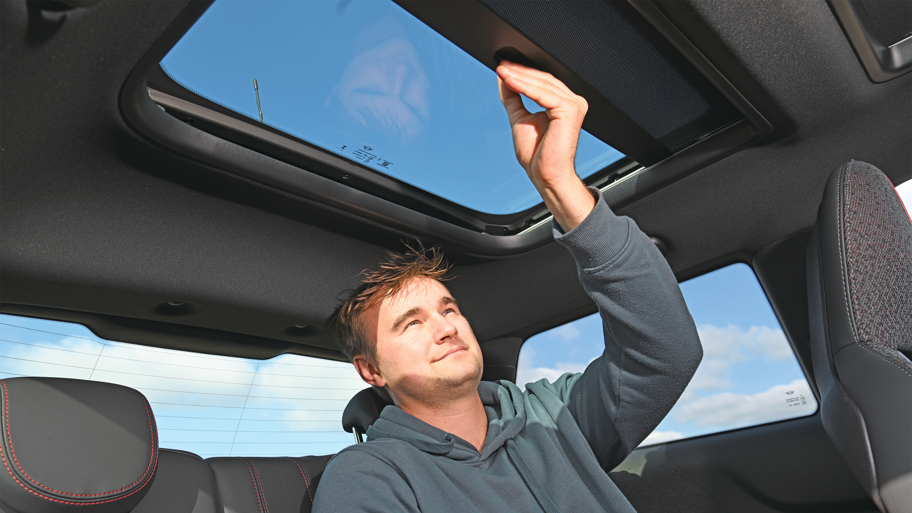 MINI John Cooper Works - sunroof