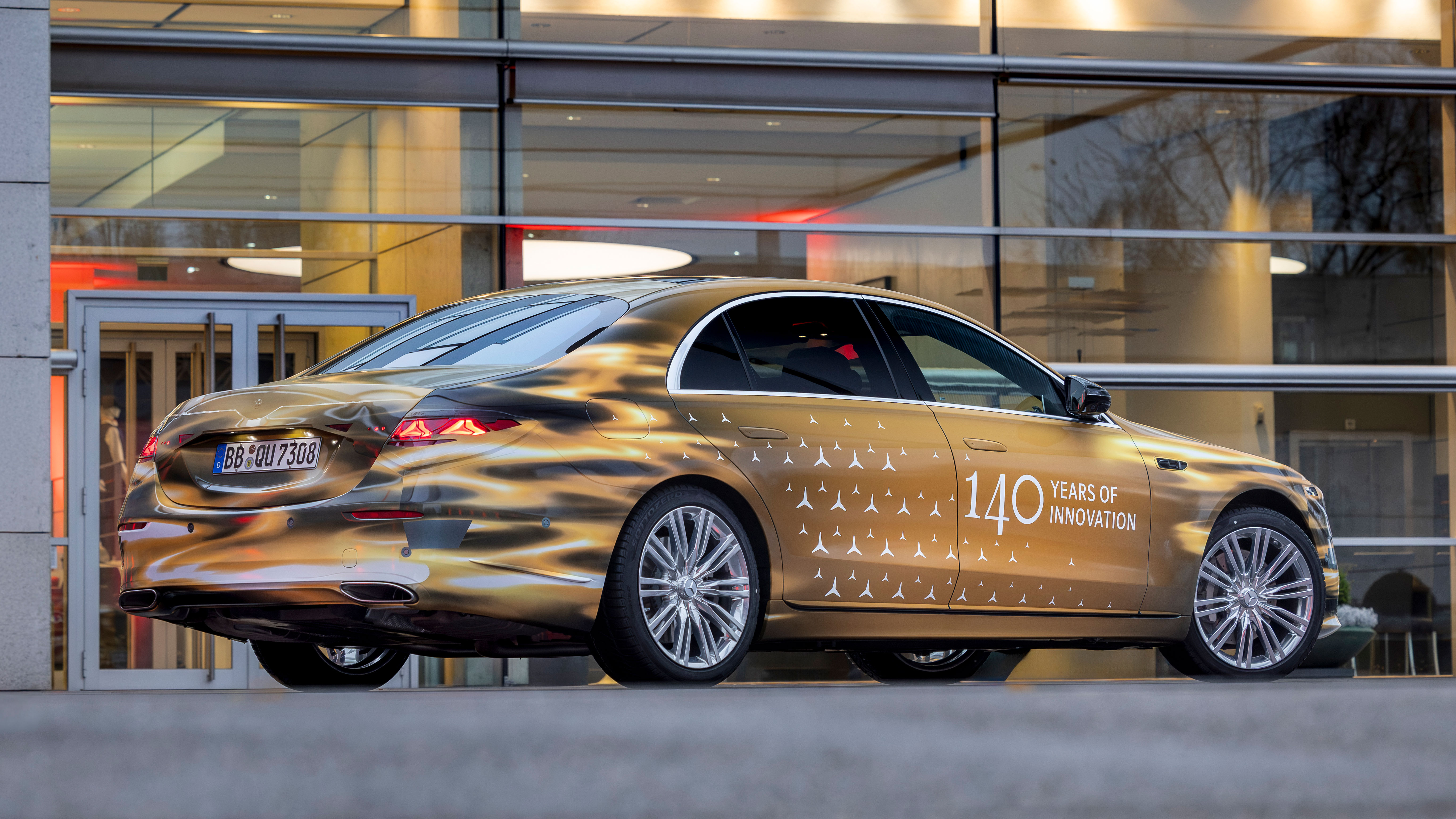 Mercedes S-Class - rear static