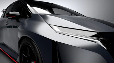 Nissan Aura Nismo RS Concept - studio front lights