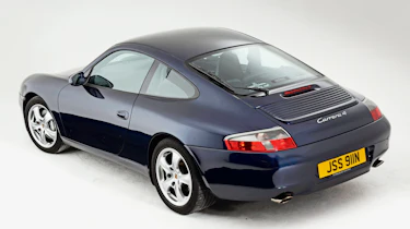 Porsche 911 (996)