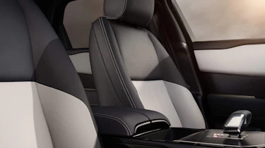 Range Rover Velar Belgravia - front seats
