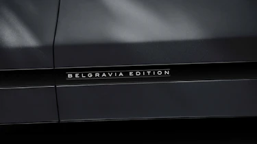 Range Rover Velar Belgravia - badge