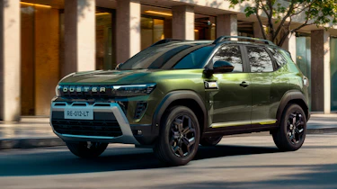 Renault Duster - front action