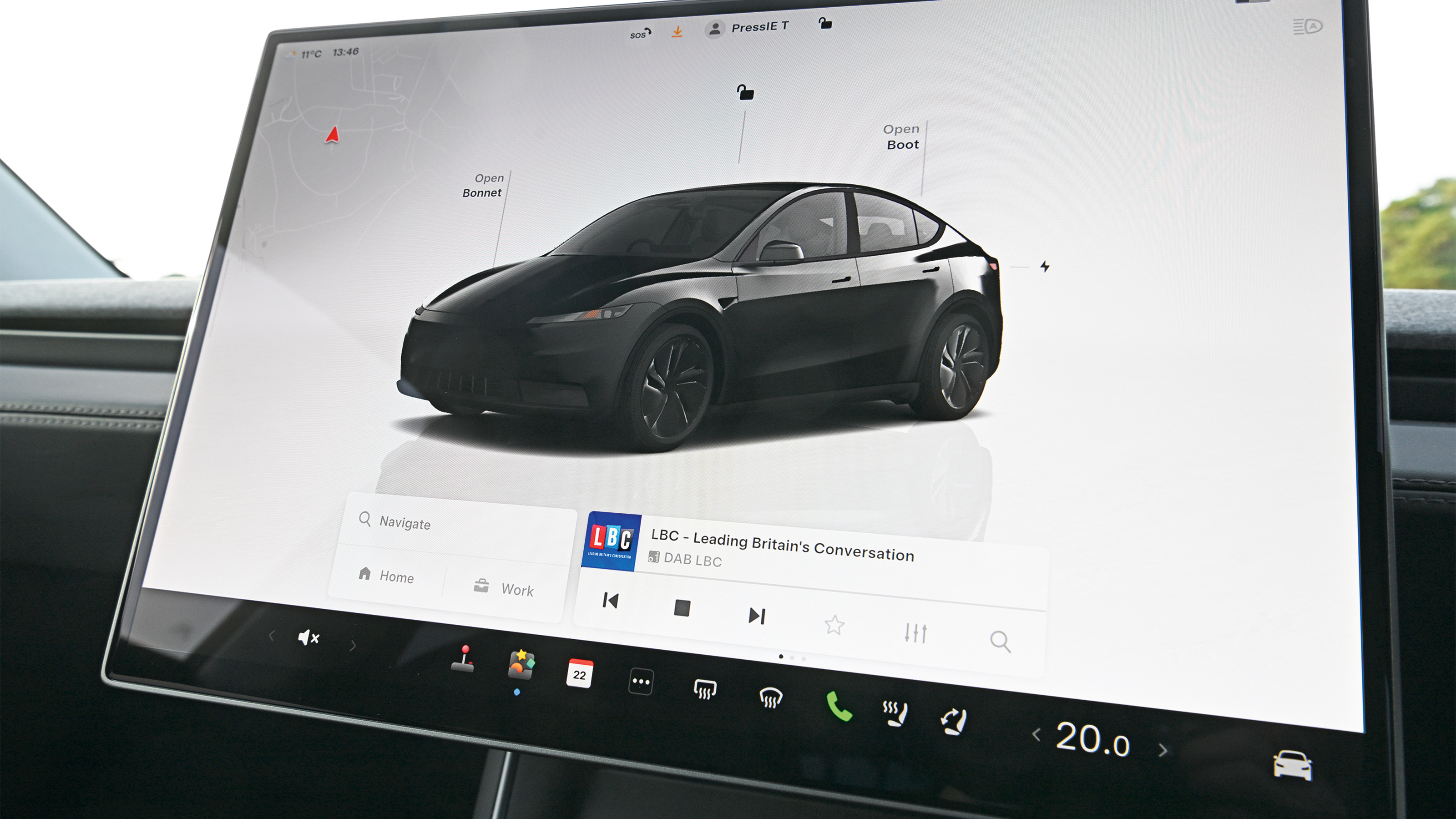 Tesla Model Y - infotainment