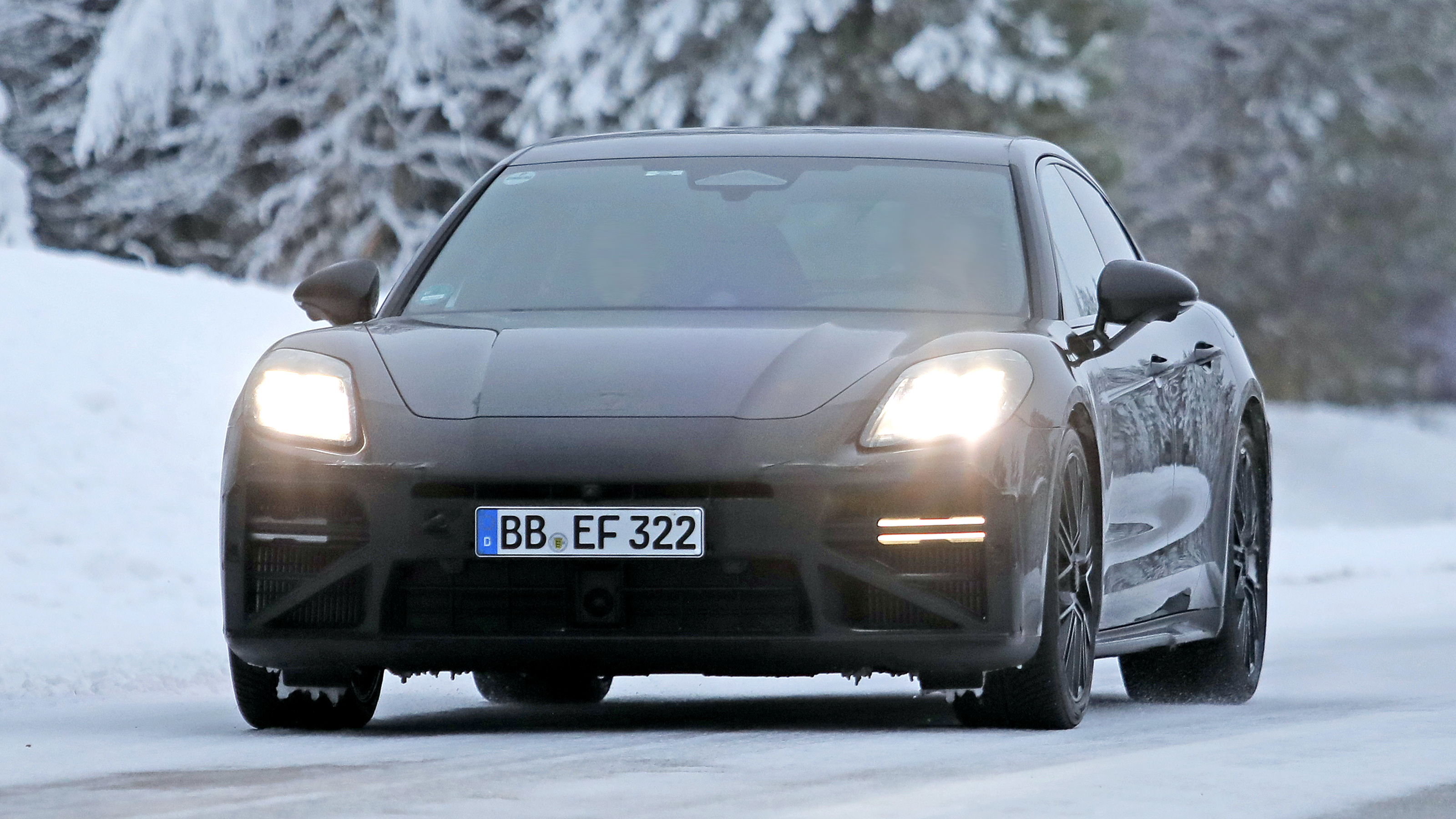 Updated Porsche Panamera - front end
