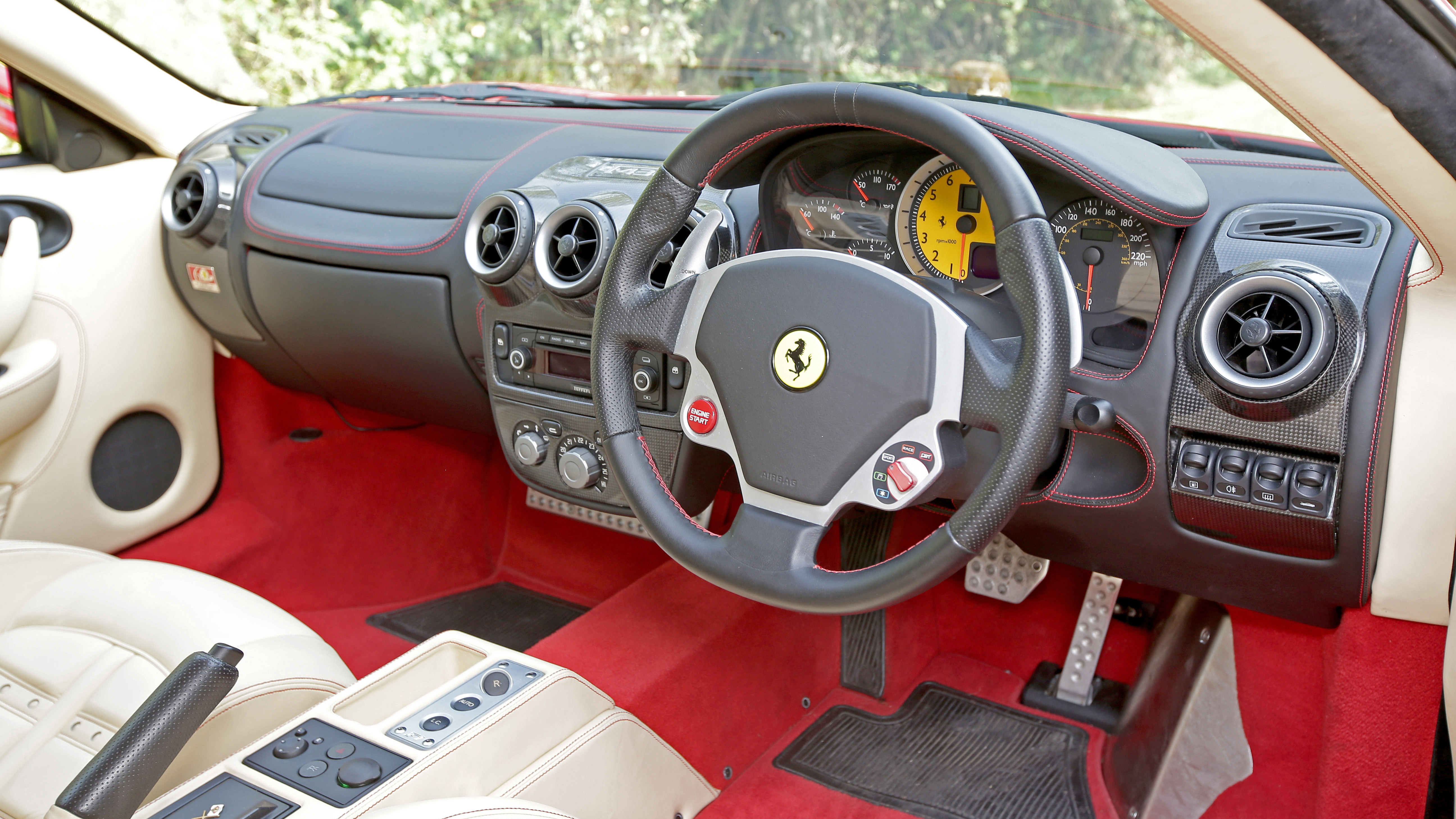 Used Ferrari F430 - cabin