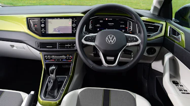 Used Volkswagen Taigo - dash