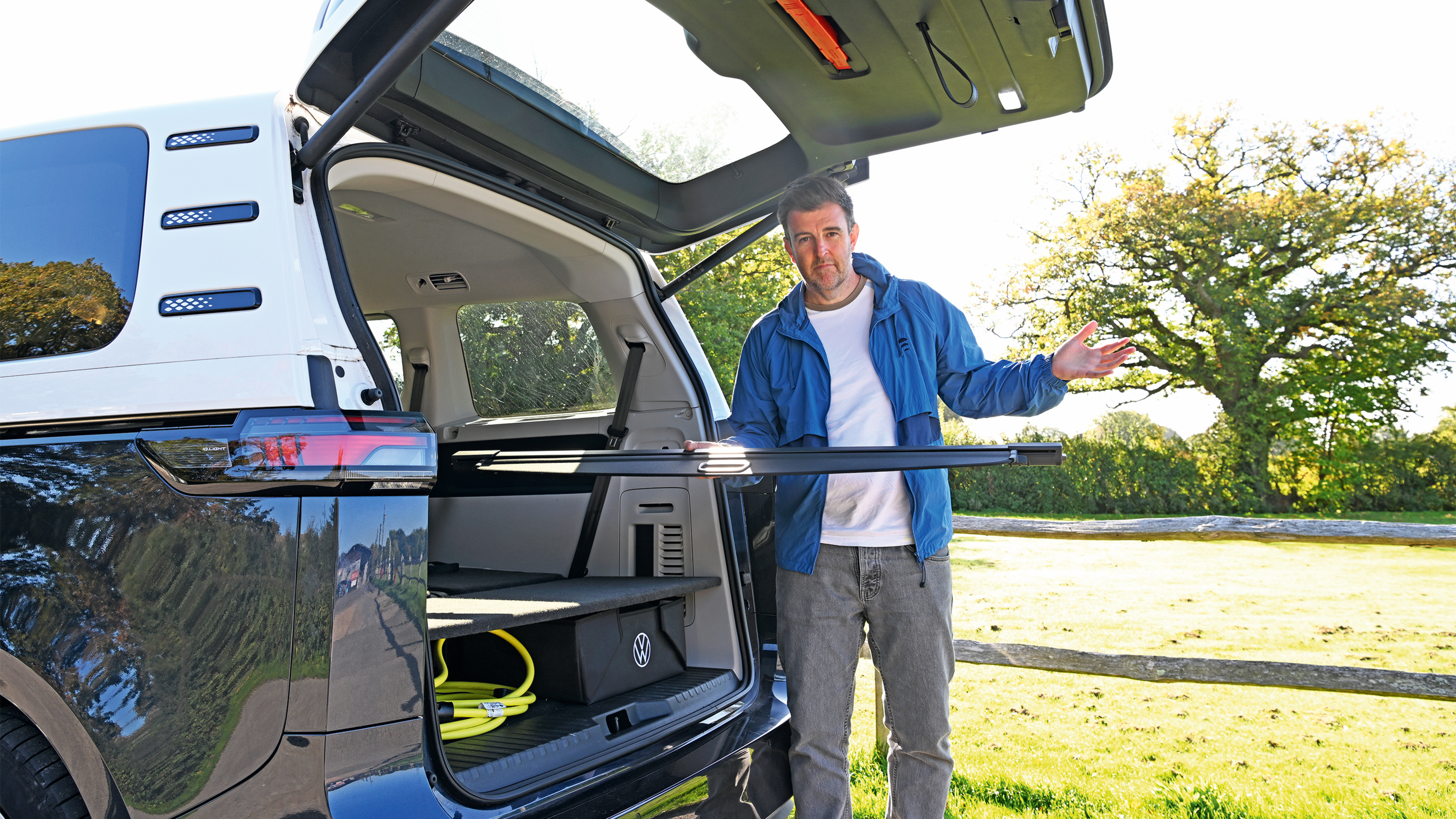 VW ID. Buzz LWB - rear storage