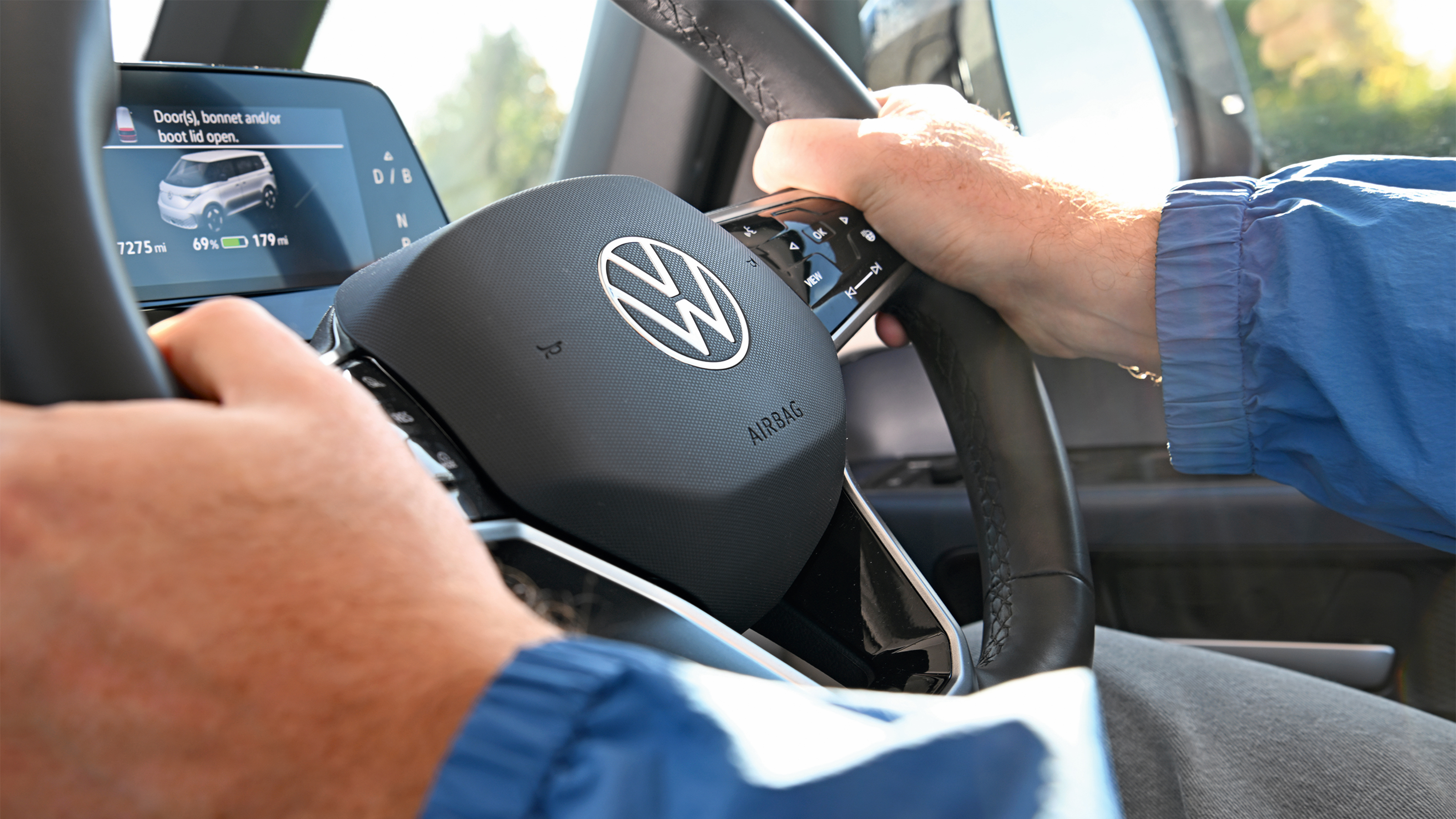 VW ID. Buzz LWB - steering wheel