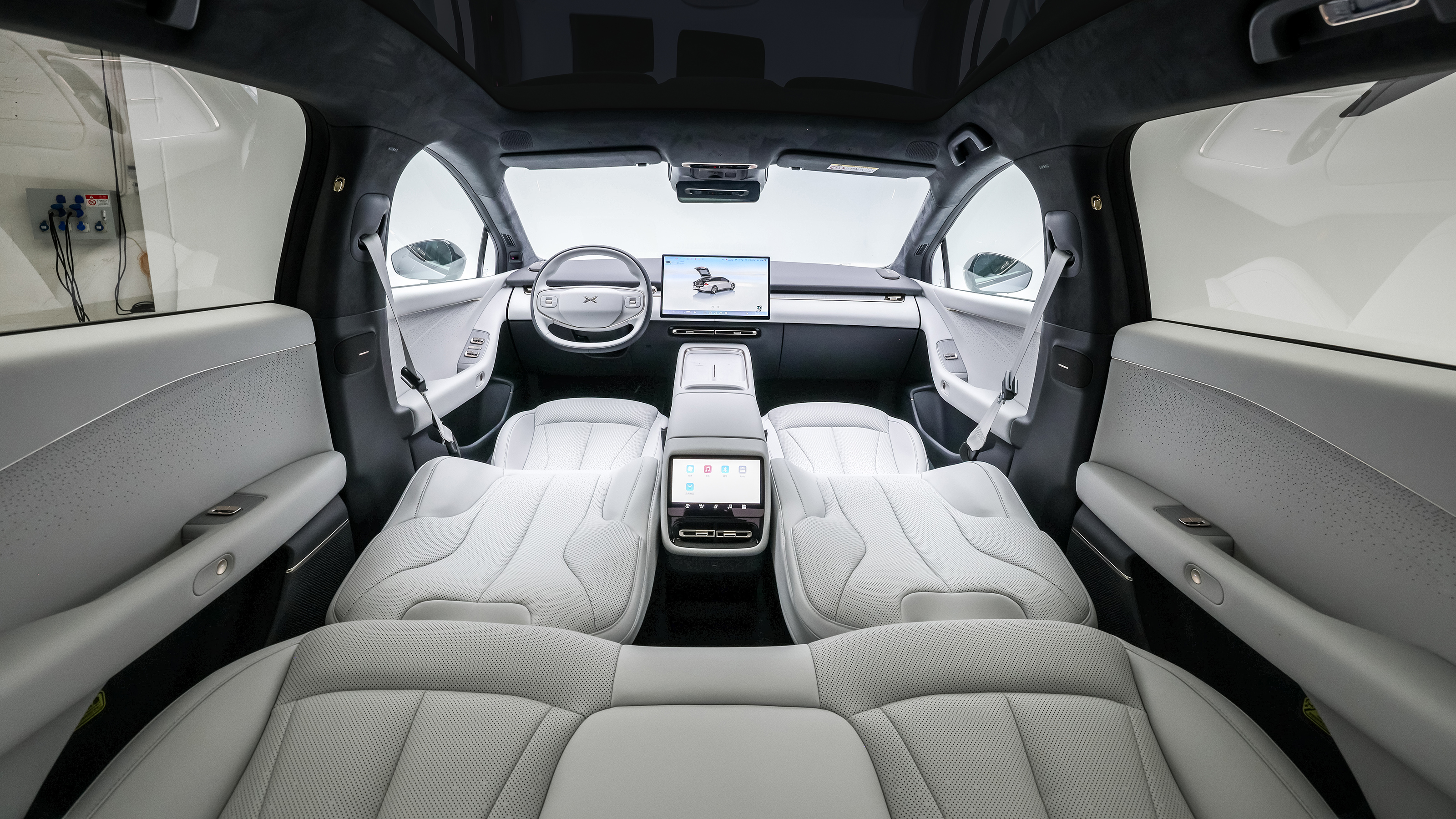 Xpeng P7+ - interior (all seats down)