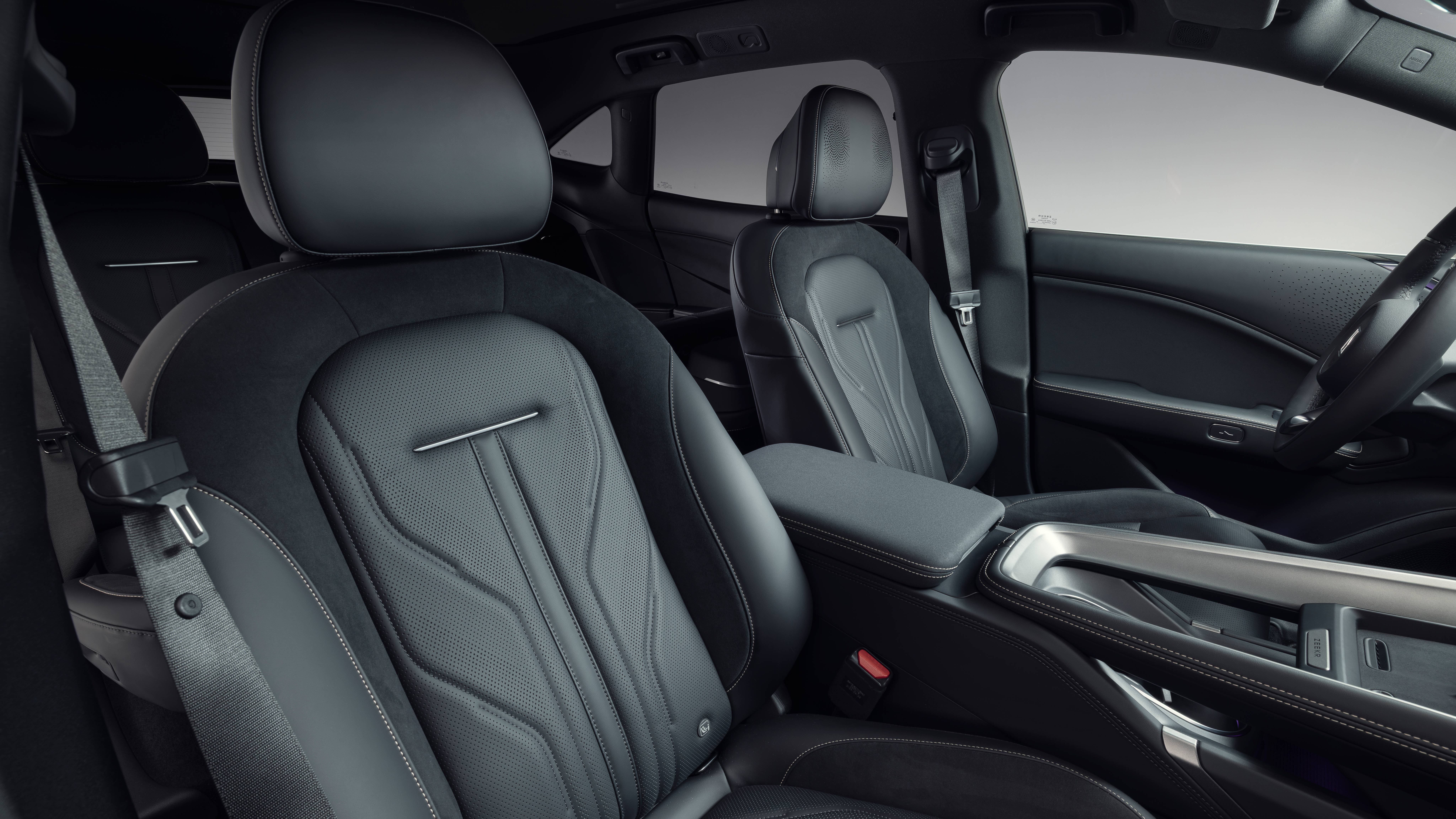 Zeekr 7GT - seats