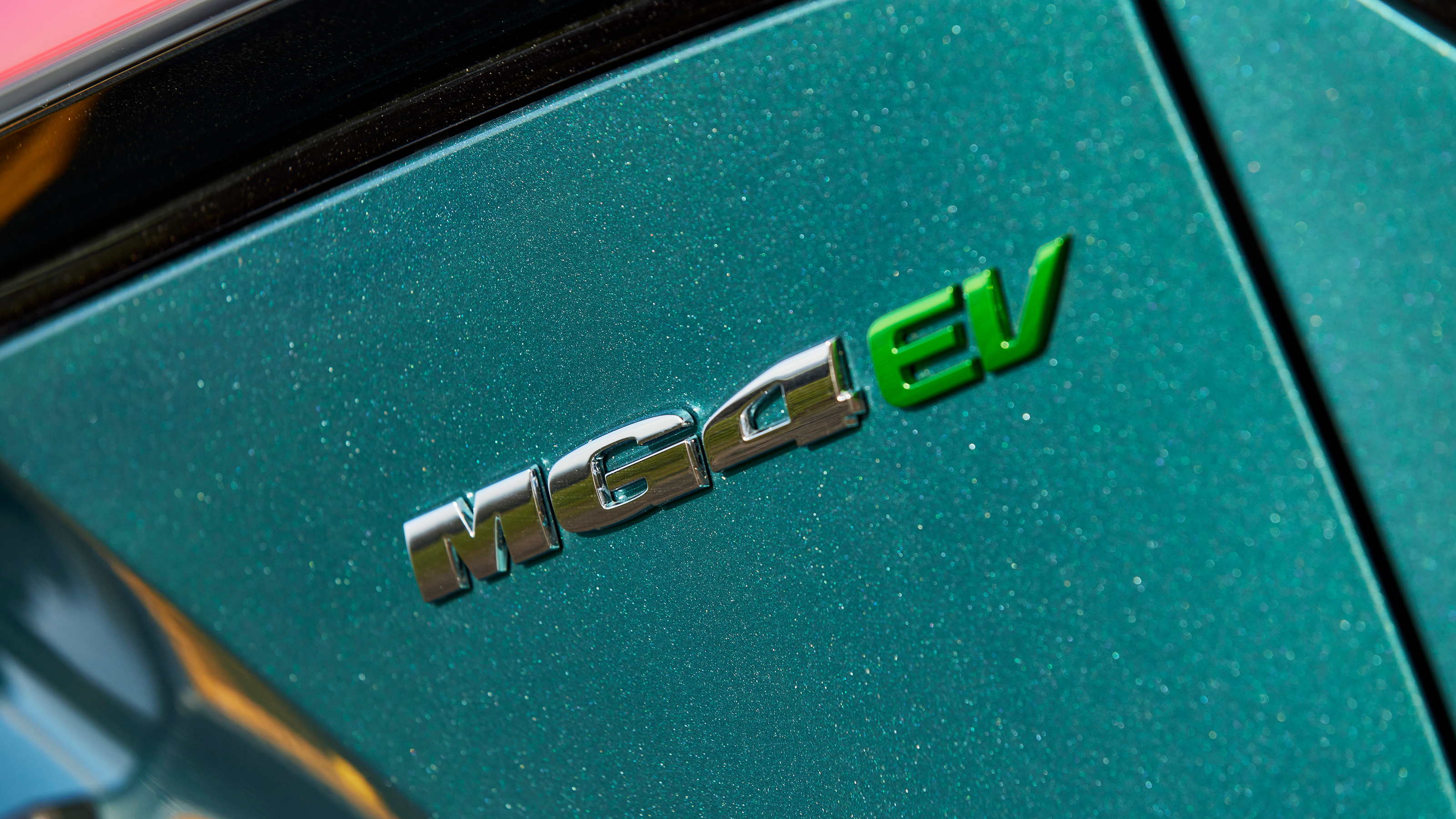 2026 MG4 - tailgate badge