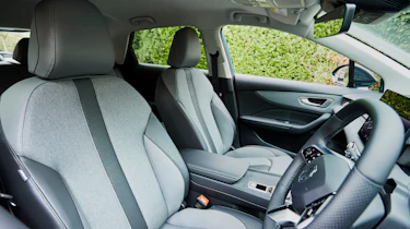2026 MG4 - front seats